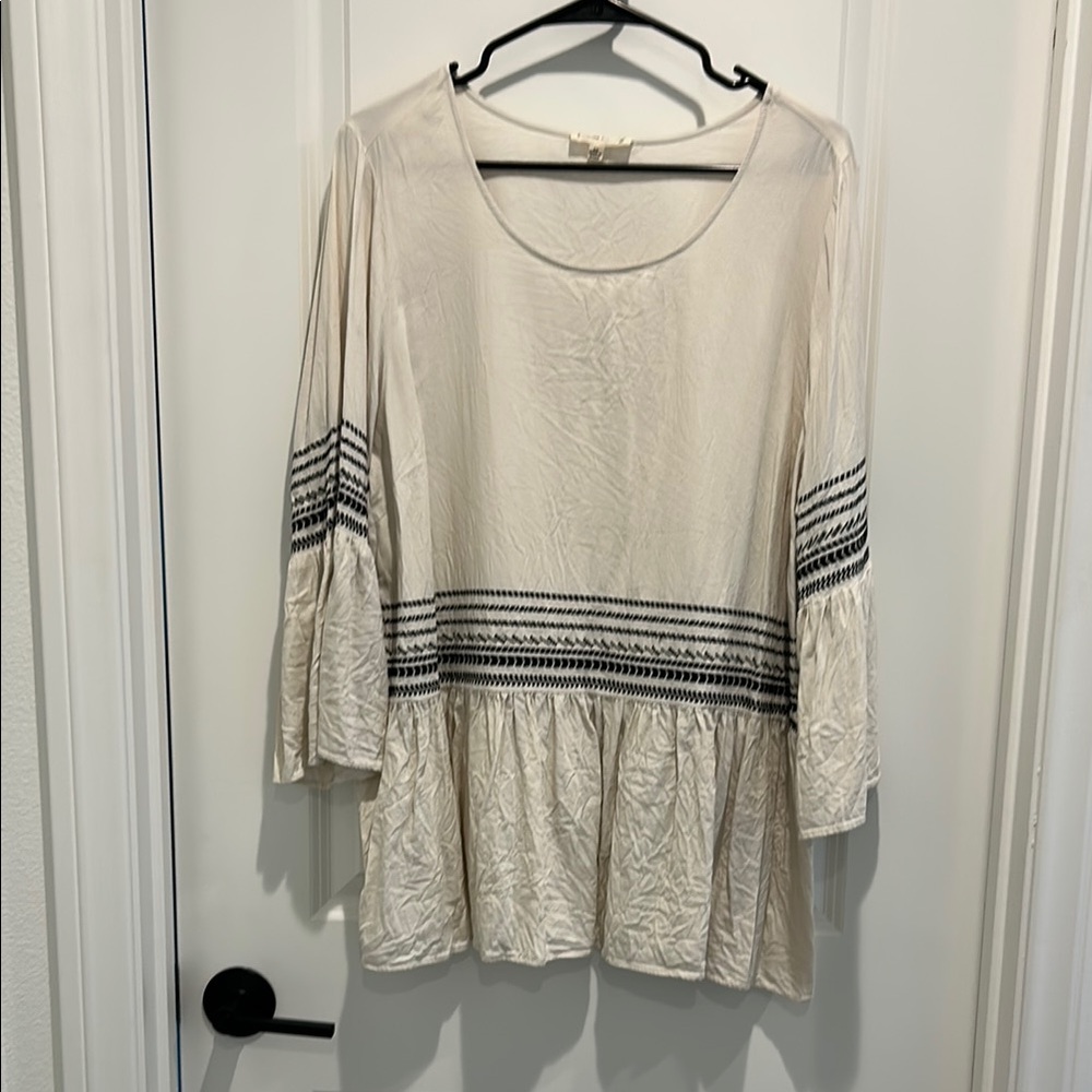 Jane and Delancey Cream Boxy Blouse with Ruffled Hem